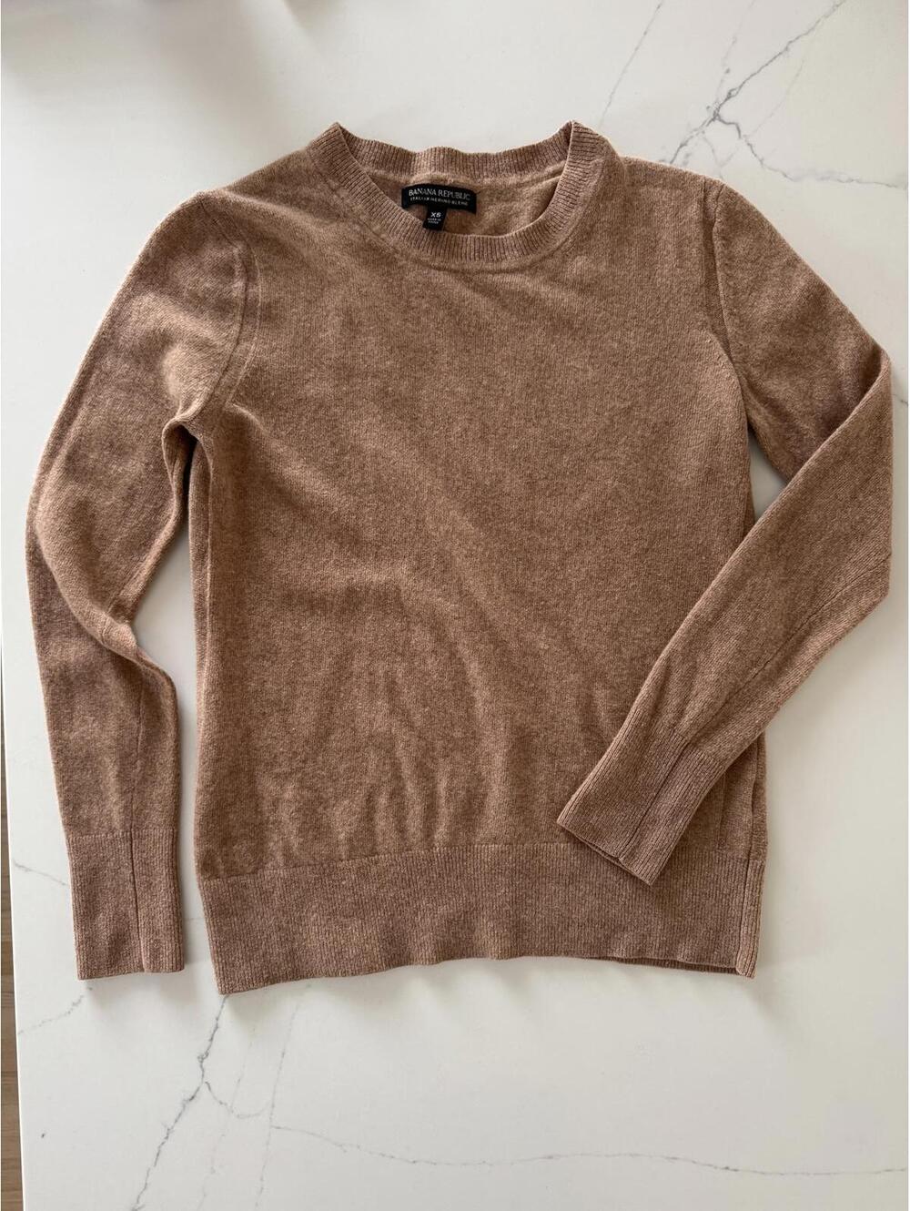 Banana Republic Italian Merino Wool Blend Tan Sweater XS